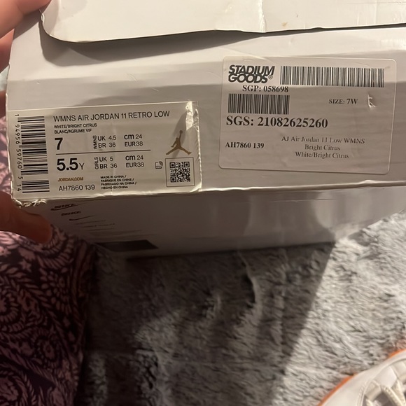 Air Jordan 11 lows bright citrus - Picture 6 of 6